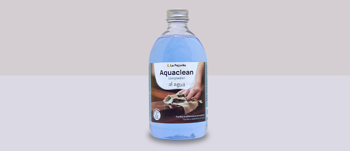 Aquaclean rimuove tracce di polvere e grasso che potrebbero compromettere l'adesione della vernice